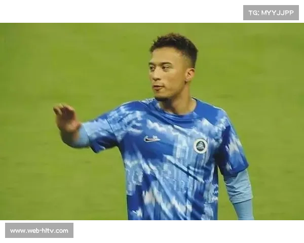 国安18岁小将邓捷夫打满全场 三抢断零失误获评后防惊喜 国安18岁小将邓捷夫打满全场 三抢断零失误获评后防惊喜